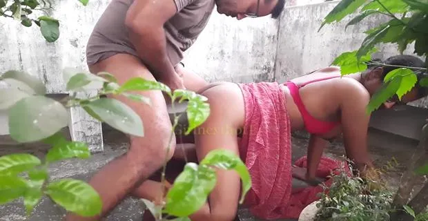 देसी – बंगाली वाइफ पड़ोसी खुले में सेक्स हिंदी बीएफ