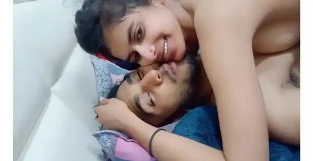 बीएफ – १८+ कानपूर गर्ल सेक्स एमएमएस कॉलेज बॉयफ्रेंड के साथ वायरल