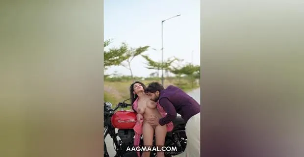 रेशमी नैर बुलेट और बेबी सेक्सी देसी ब्लू फिल्म